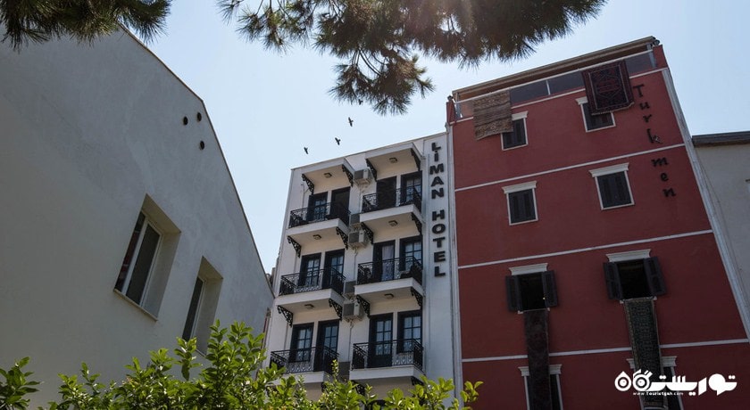 نمای کلی ساختمان هتل